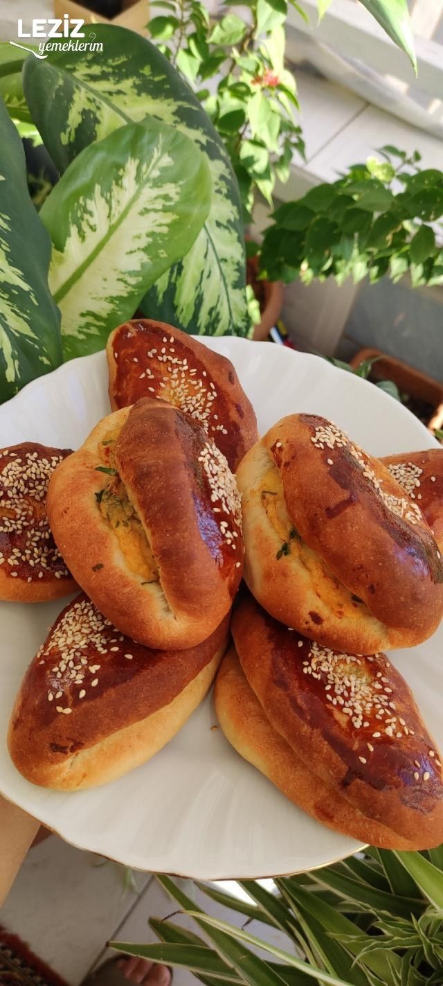 Pastane Poğaçası Nasıl Yapılır