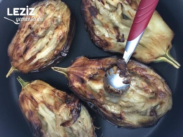 Patlıcan Yatağında Et Sote