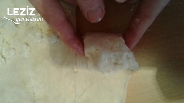 Yumurtasız Börek