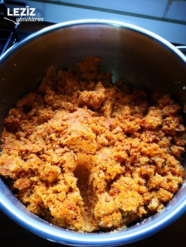 Mercimek Köftesi Tarifi (Aşama Aşama Detaylı Anlatım)
