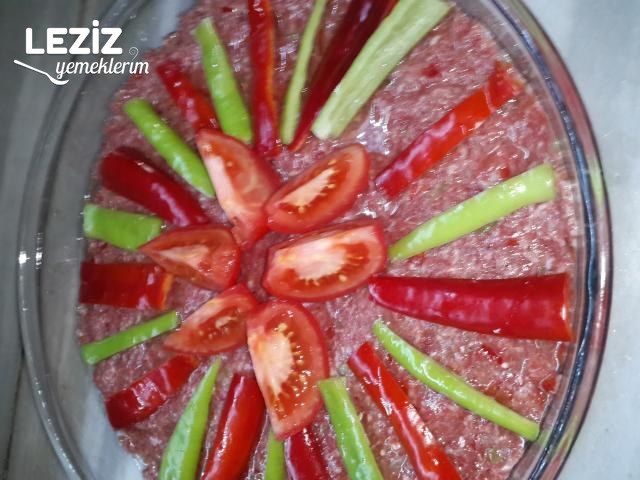 Tepsi Köftesi