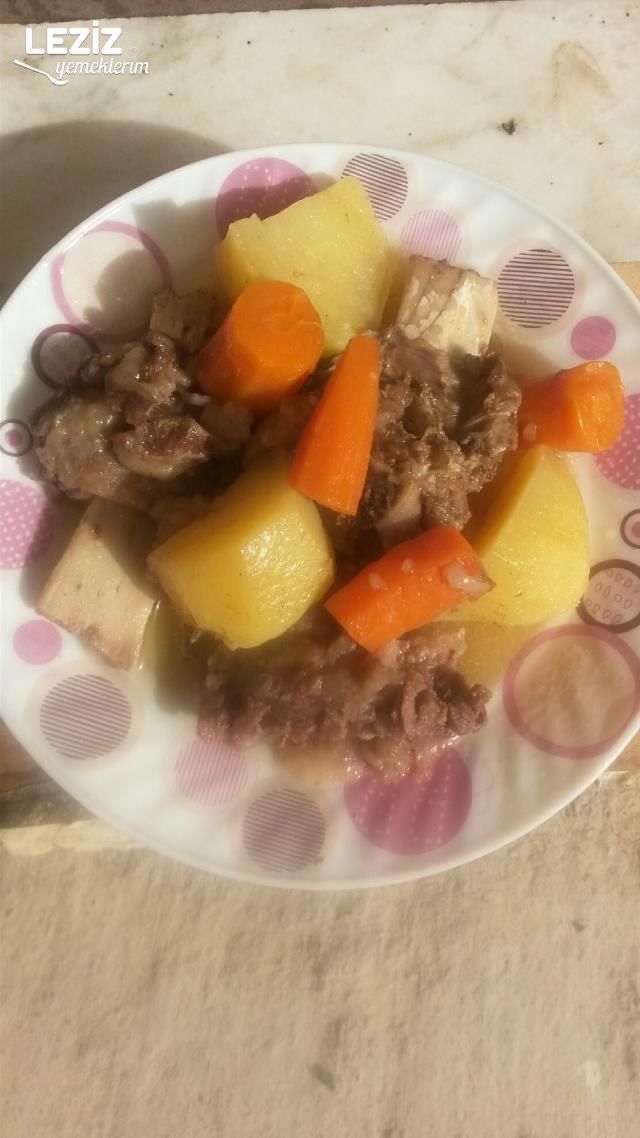 Kemikli Et Haşlama Yapımı