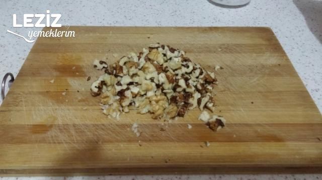 Gavurdağı Salatası Nasıl Yapılır