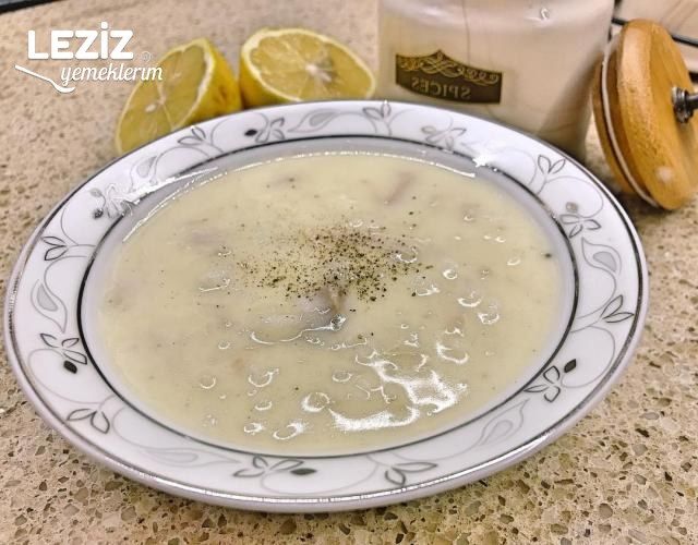 Terbiyeli Ve Pirinçli Tavuk Çorbası