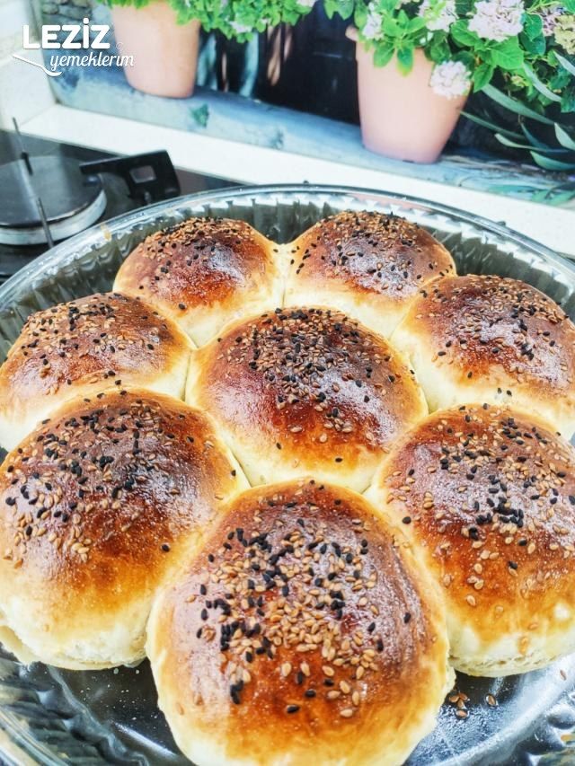 Çiçek Ekmek Tarifi (Yumuşacık Tam Kıvamında)