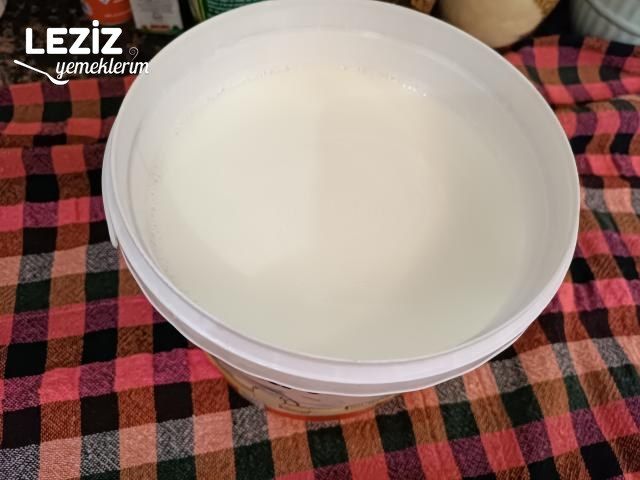 Doğal Süt İle Taş Gibi Yoğurt Nasıl Yapılır