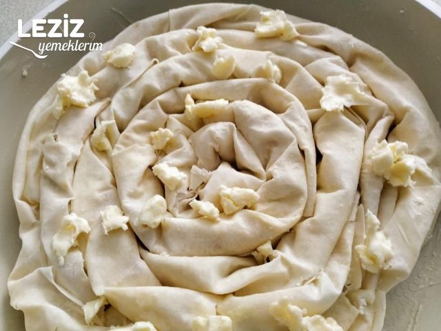 Tavada Peynrili Dolama Börek