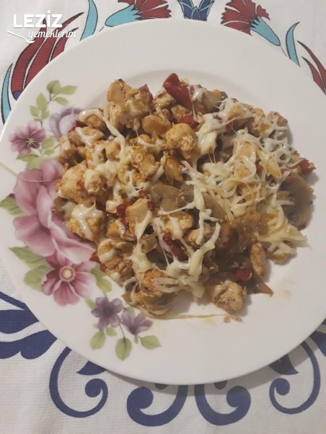 Nefis Tavuklu Mantar Sote