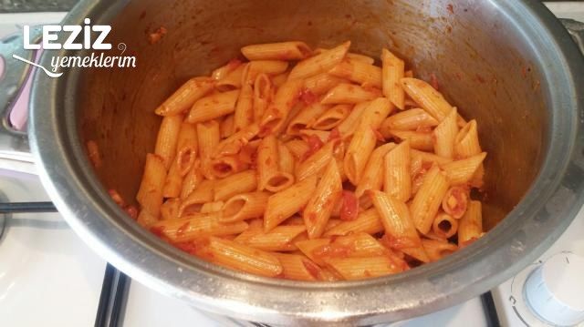 Domates Soslu Penne Rigate