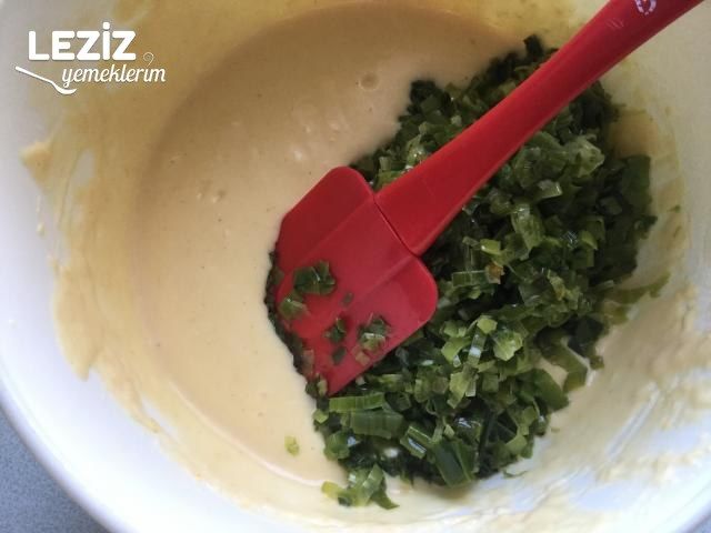 Pırasalı Mısır Unlu Börek
