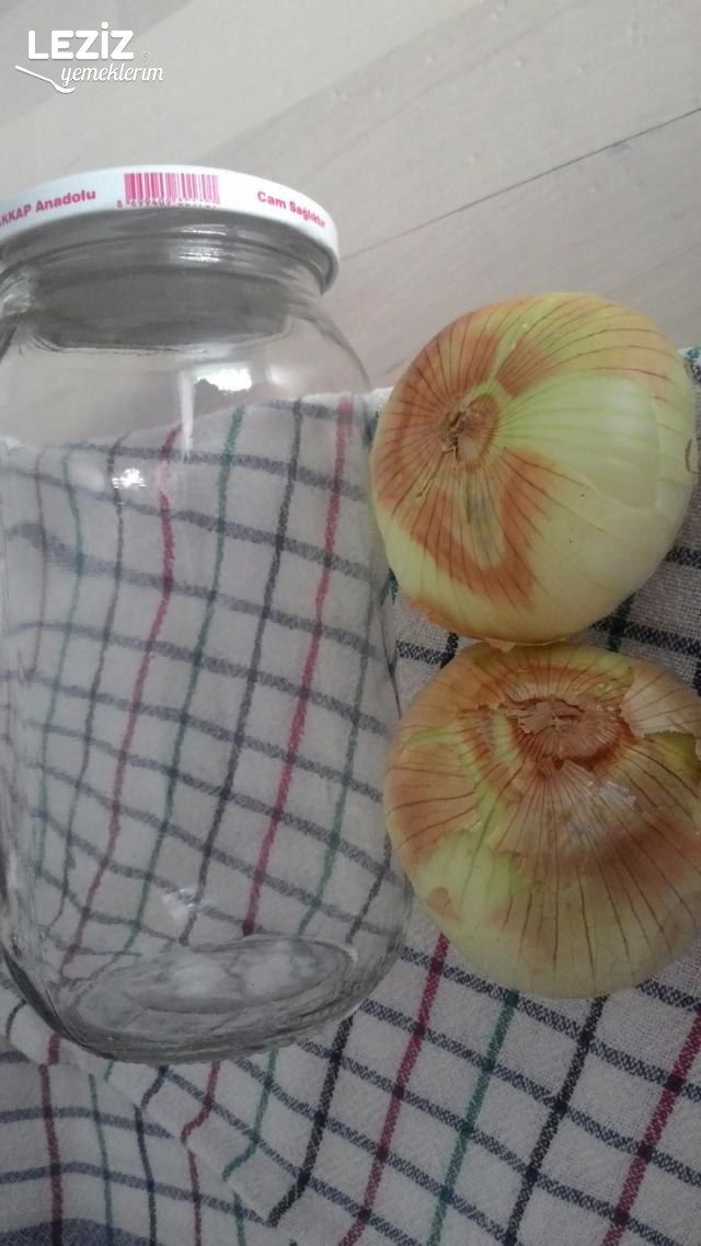 Soğan Salatası