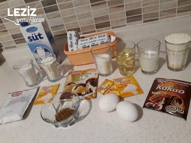 Eti Burçaklı Pasta