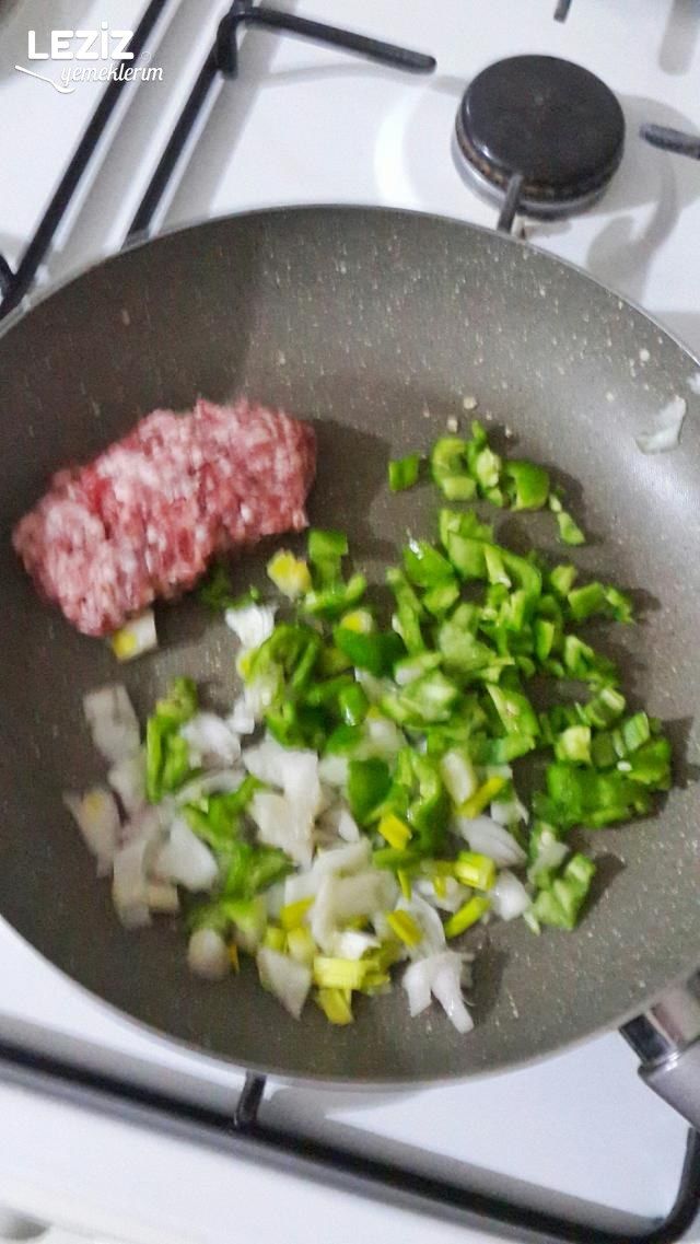 Kıymalı Mantar Sote