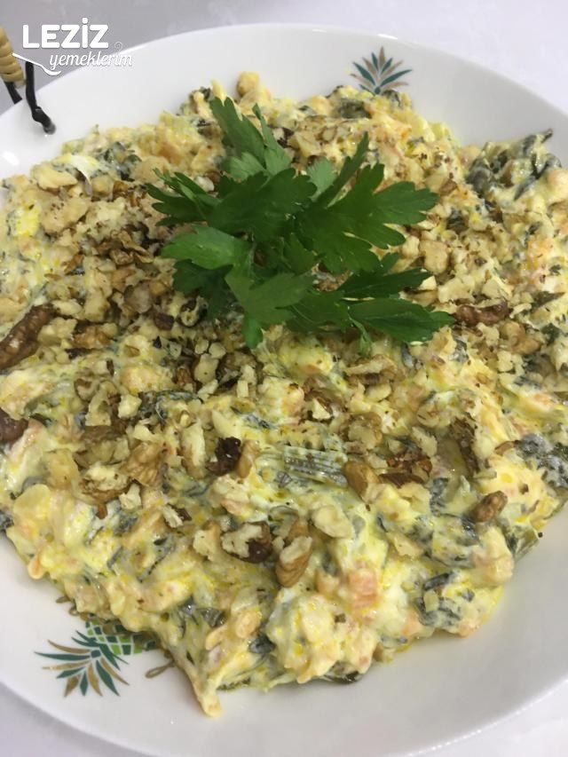 Kereviz Yaprağı Salatası