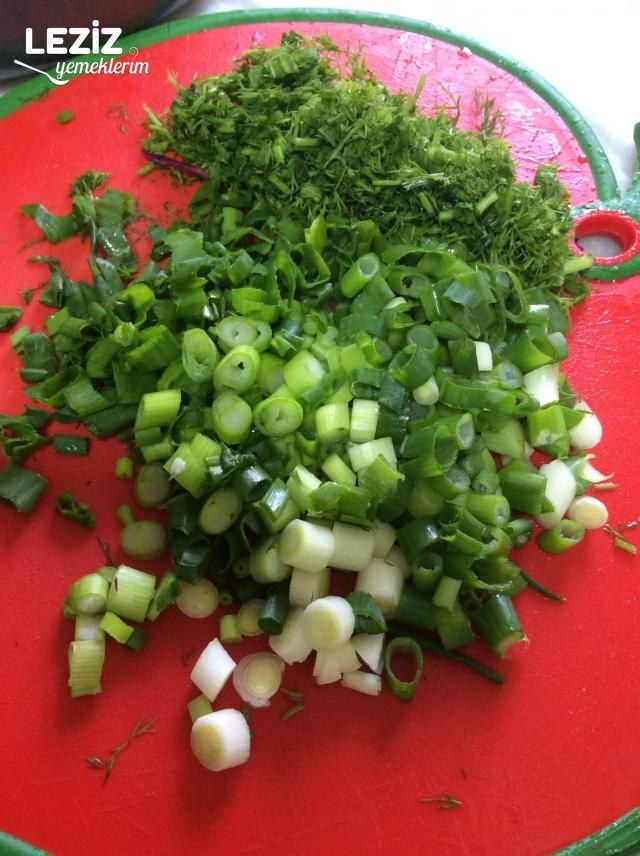 Mor Lahanalı Kış Salatası