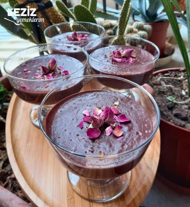 Kakaolu Çikolatalı Ev Yapımı Puding