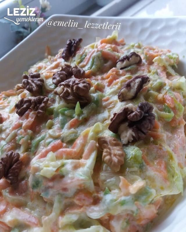 Yoğurtlu Kabak Ve Havuç Salatası