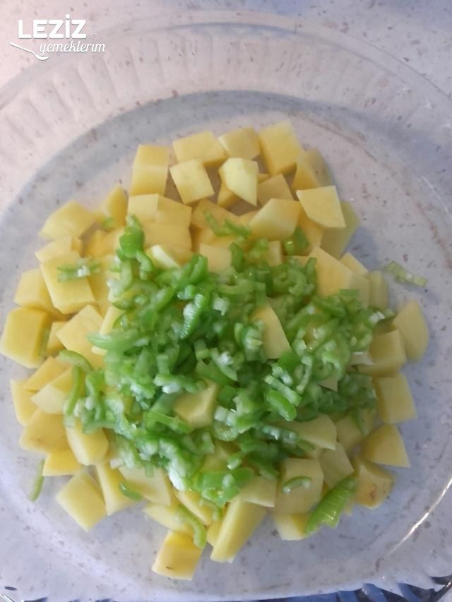Fırında Kuşbaşı Etli Patates