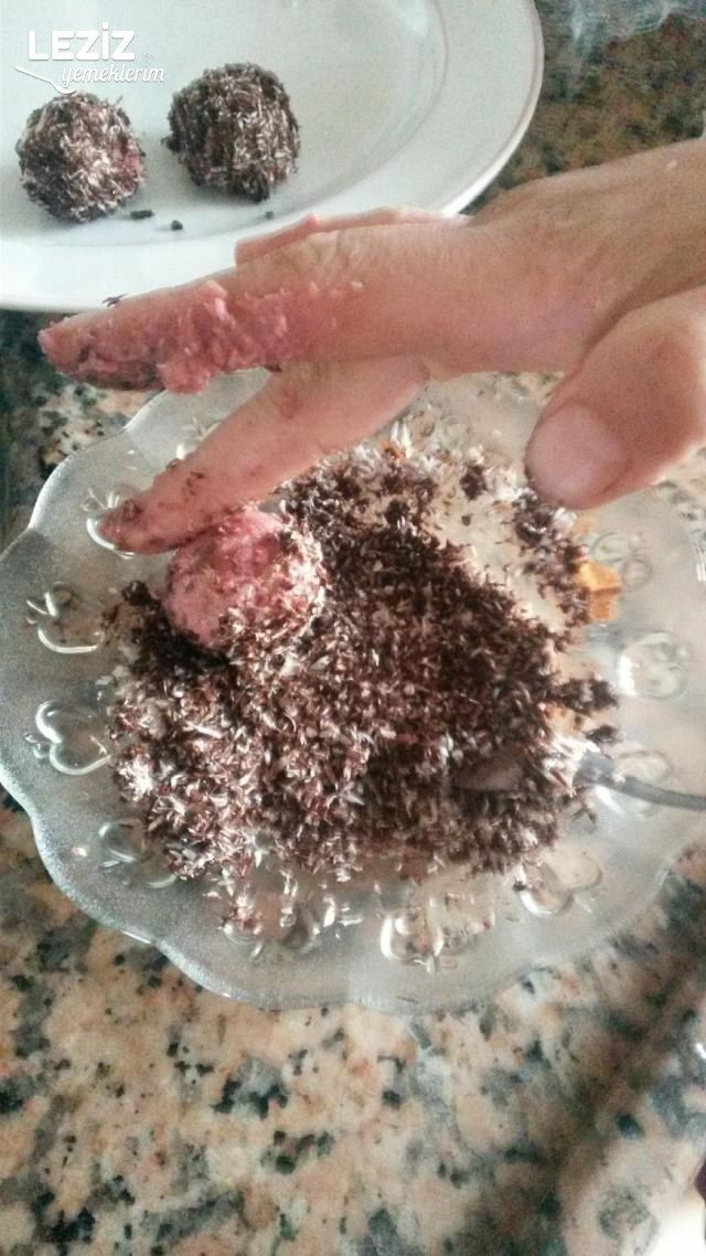Muhallebi Toplarım