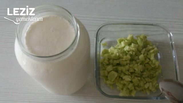 Zeytinyağlı Cacık