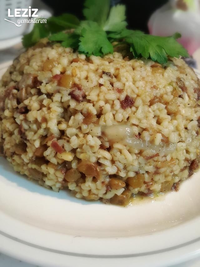 Mercimekli Bulgur Pilavı Tarifi