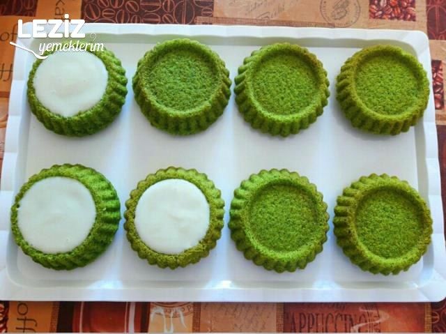 Karpuz Şeklinde Mini Tart Kekler