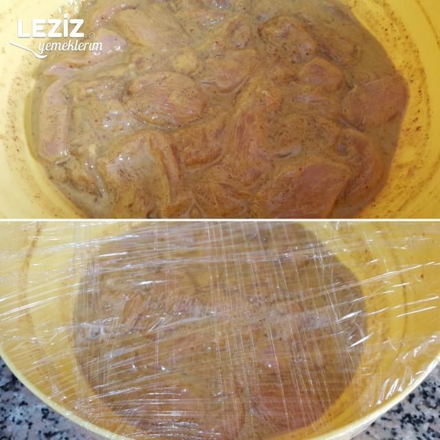 Pratik Muhteşem Soslu Çıtır Tavuk Parçaları