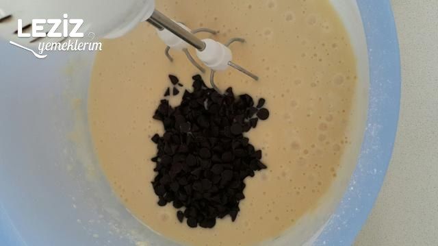 Damla Çikolatalı Portakal Aromalı Kek