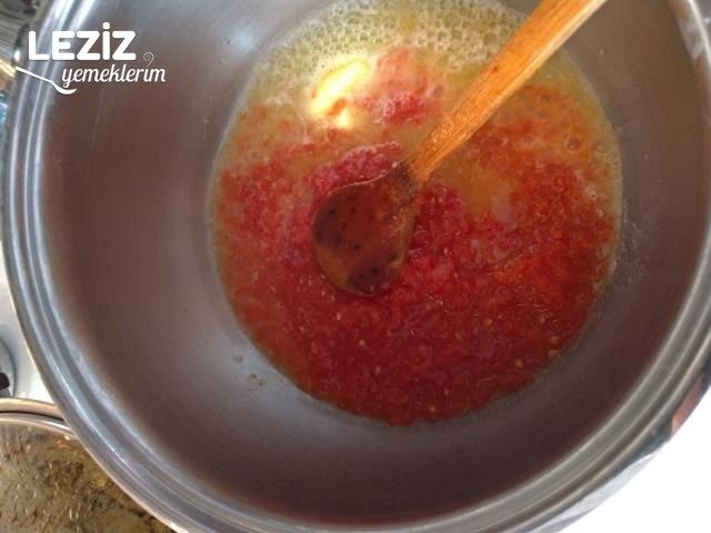 Soslu Spagetti