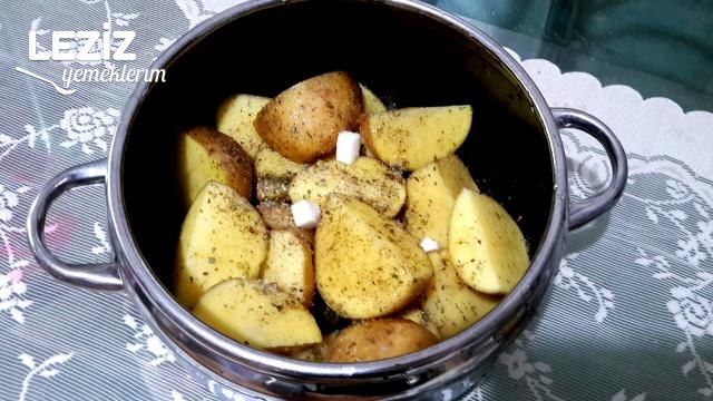 Düdüklüde Kahvaltılık, Soslu Patates
