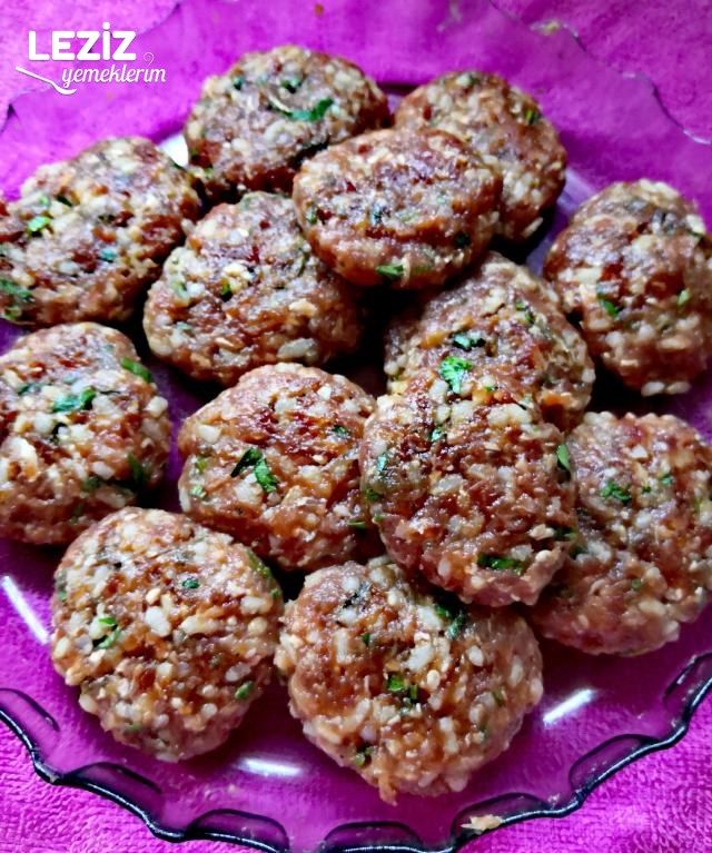 Kadın Budu Köfte Tarifi