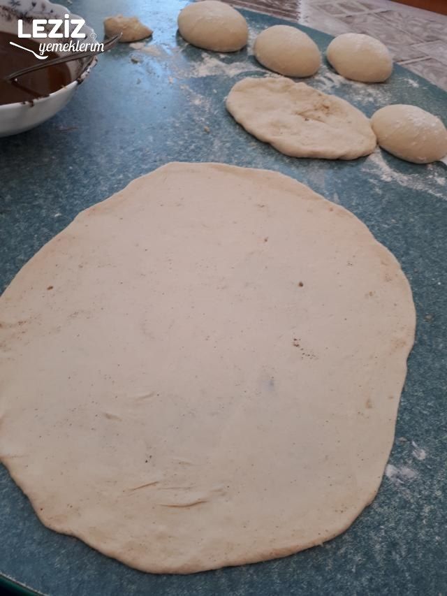 Tel Tel Açılan Haşhaşlı Çörek