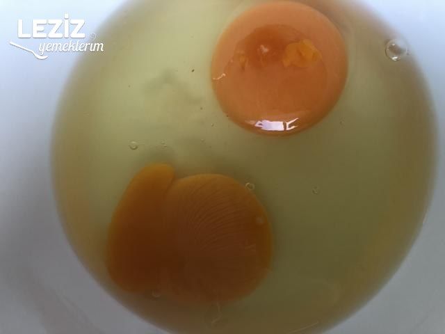 Susamlı Puf Omlet