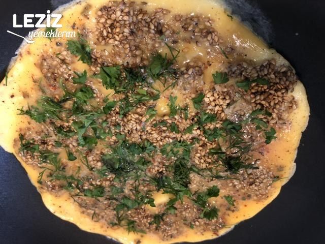 Susamlı Puf Omlet
