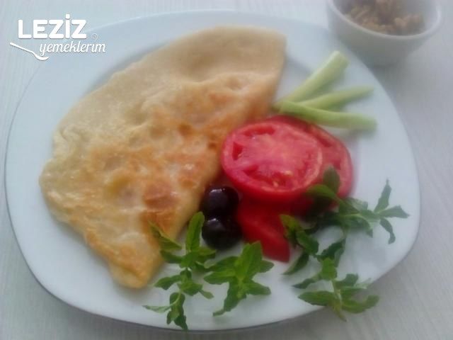 Domatesli Gözleme