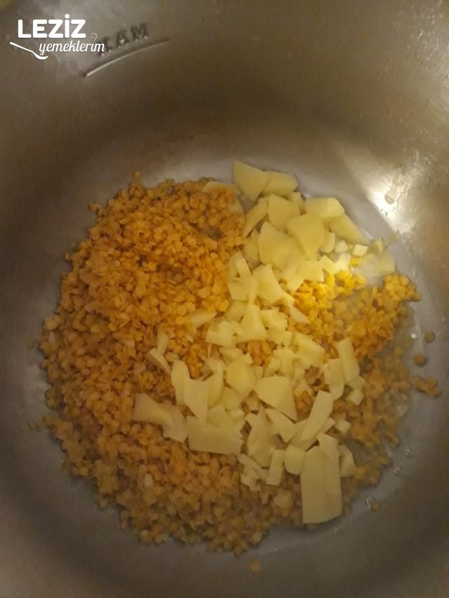 Sarı Mercimek Çorbası Tarifi