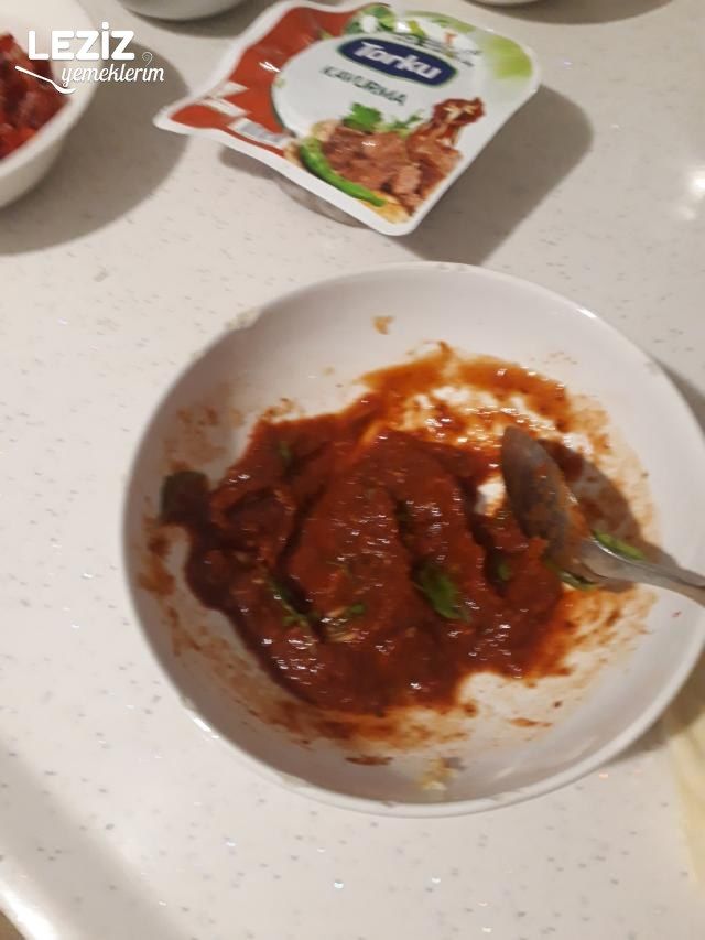 Kavurmalı  Pizza