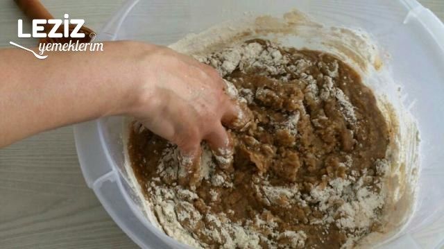 Hurmalı Pasta