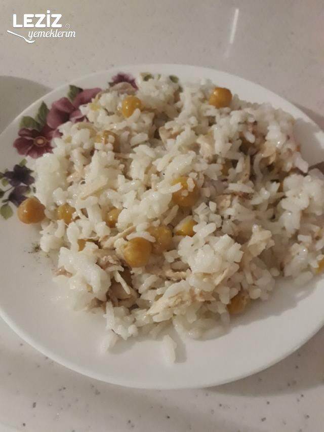Tavuklu Nohutlu Pirinç Pilavı