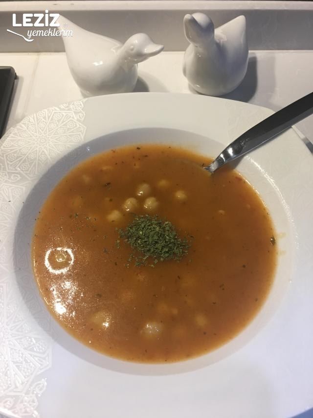 Nohutlu Tarhana Çorbası