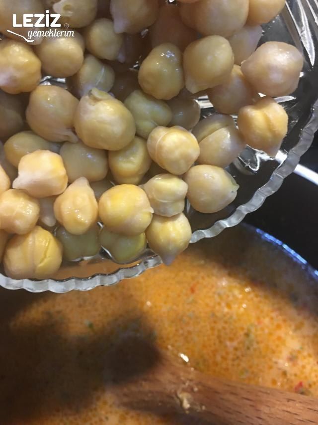 Nohutlu Tarhana Çorbası