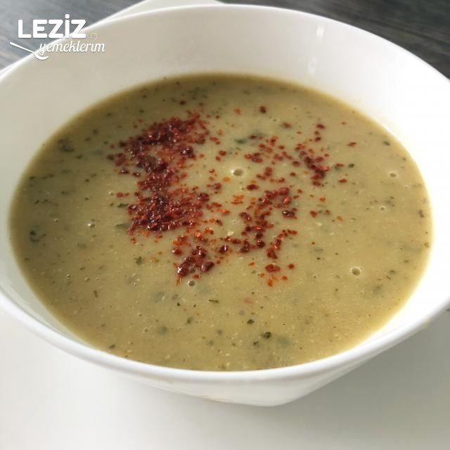 Mercimek Çorbası (Mutlaka Deneyin - Tam Kıvamında)