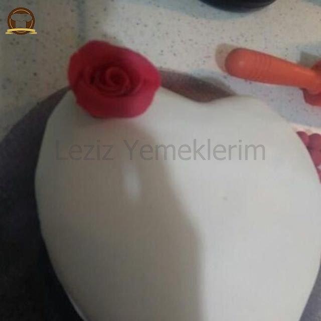 Sevgi Pastası