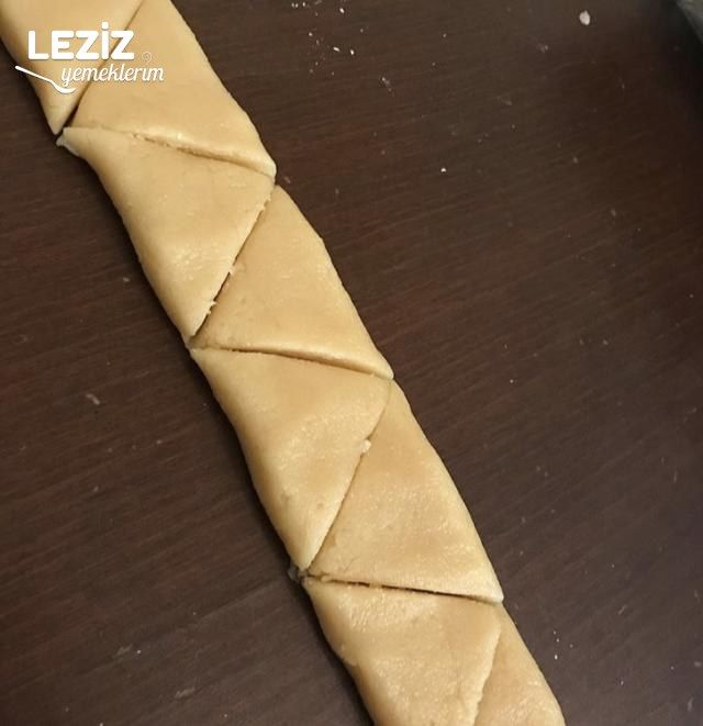 Üçgen  Tuzlu Kurabiye