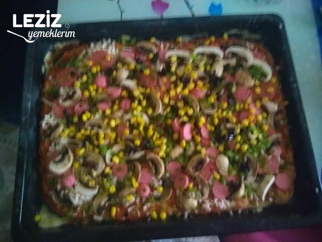 Evde Pizza Tarifi
