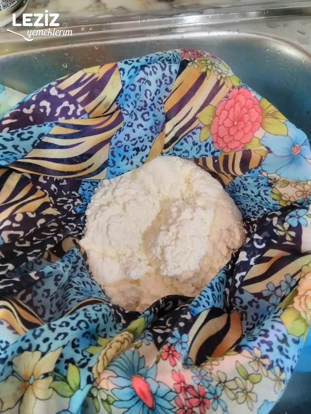 Çökelek Yapımı (Süt Kesiğinden)