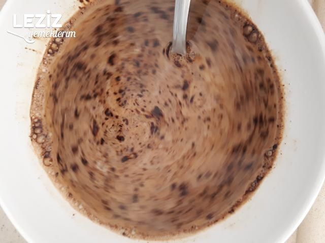 Kahveli Çikolatalı Pasta Tarifi