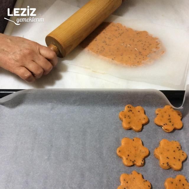 Pizza Kraker Tarifi