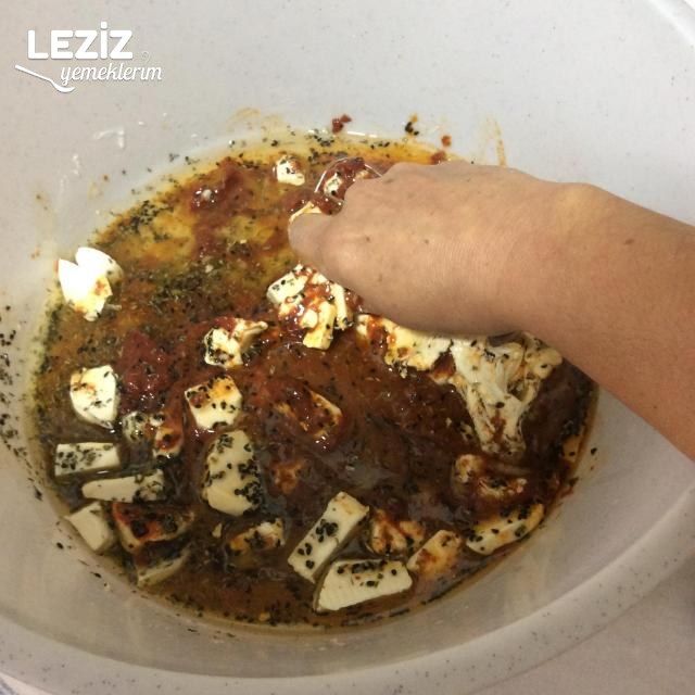 Pizza Kraker Tarifi