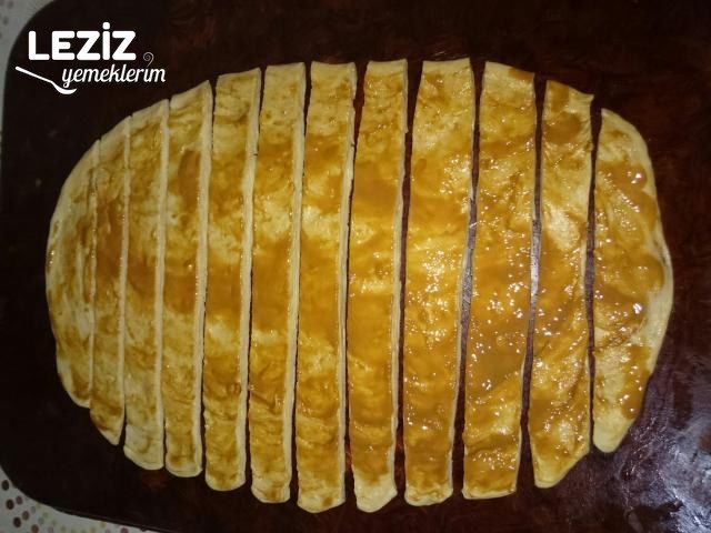 Tahinli Rulo Çörek Tarifi